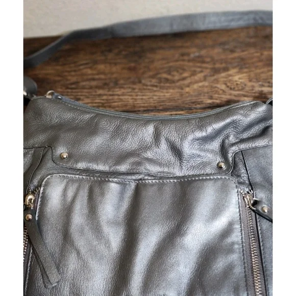 Elegant Gray Leather Satchel - Picture 1 of 7